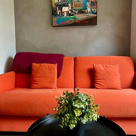 Le Jardinet - With Office In The City Center! Кастельно-ле-Лез Экстерьер фото