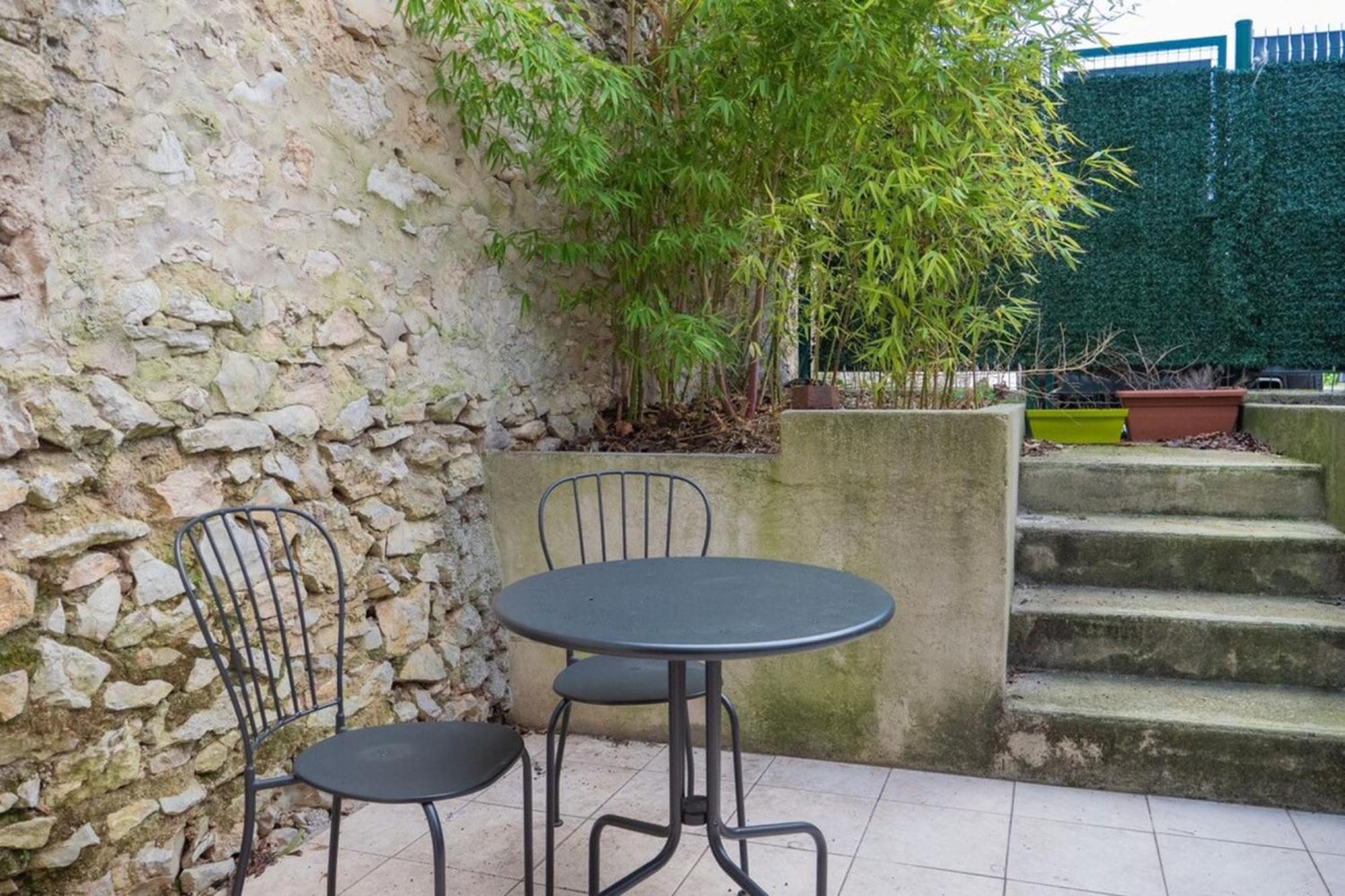 Le Jardinet - With Office In The City Center! Кастельно-ле-Лез Экстерьер фото